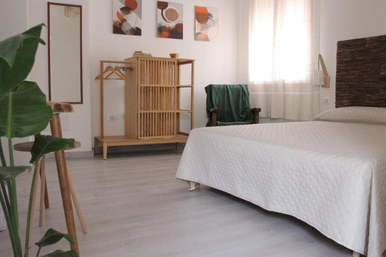 Giobo Rooms Siniscola Eksteriør bilde