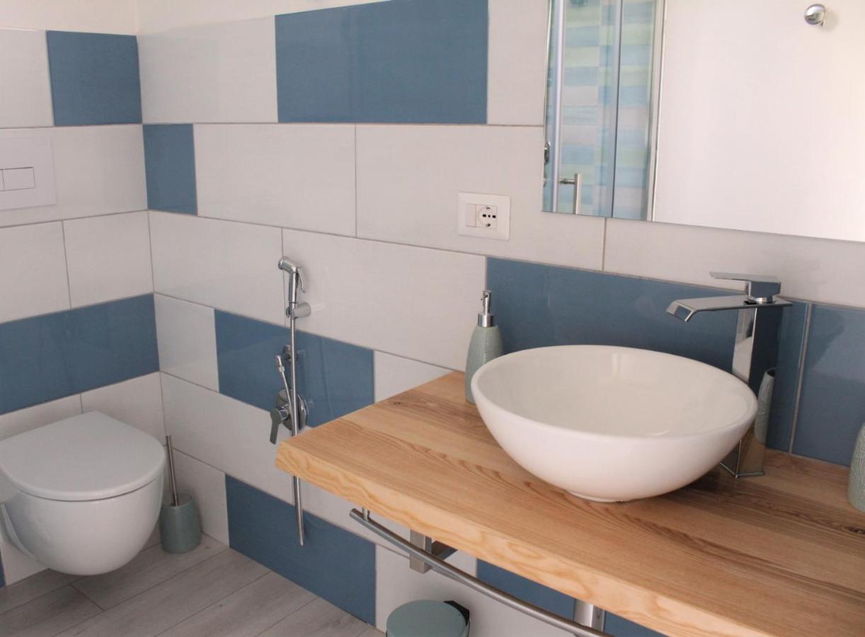 Giobo Rooms Siniscola Eksteriør bilde
